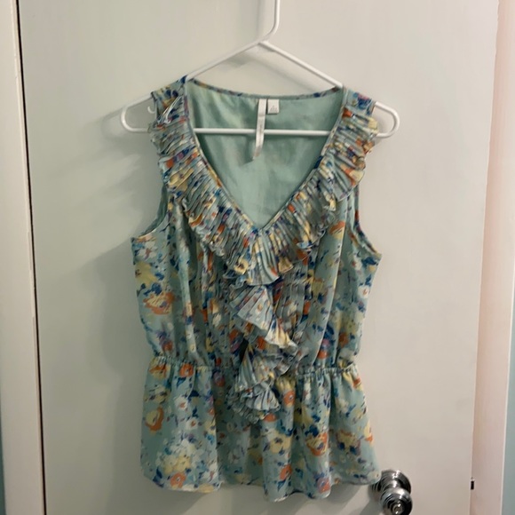 LC Lauren Conrad Tops - LC Lauren Conrad Flowered Sleeveless Tank